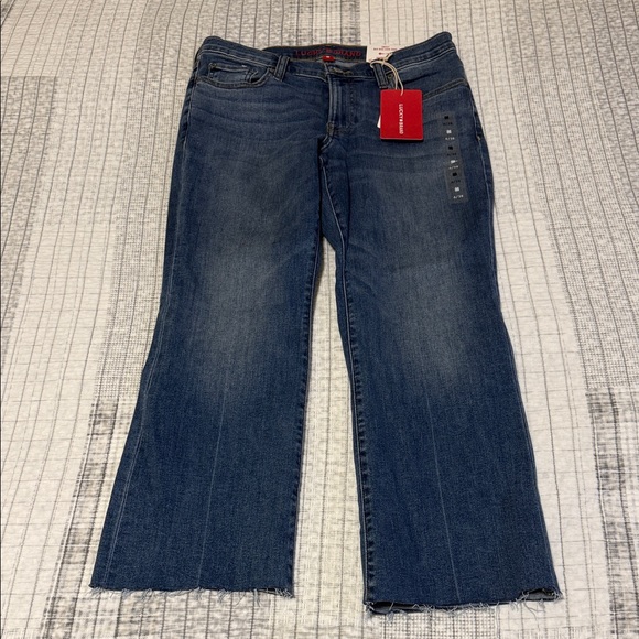 Lucky Brand Denim - Lucky brand size 6/28 sweet mid-rise kick crop advanced stretch blue jeans NWT